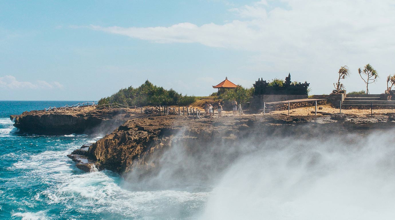 Devil's Tears cliff in Nusa Lembongan