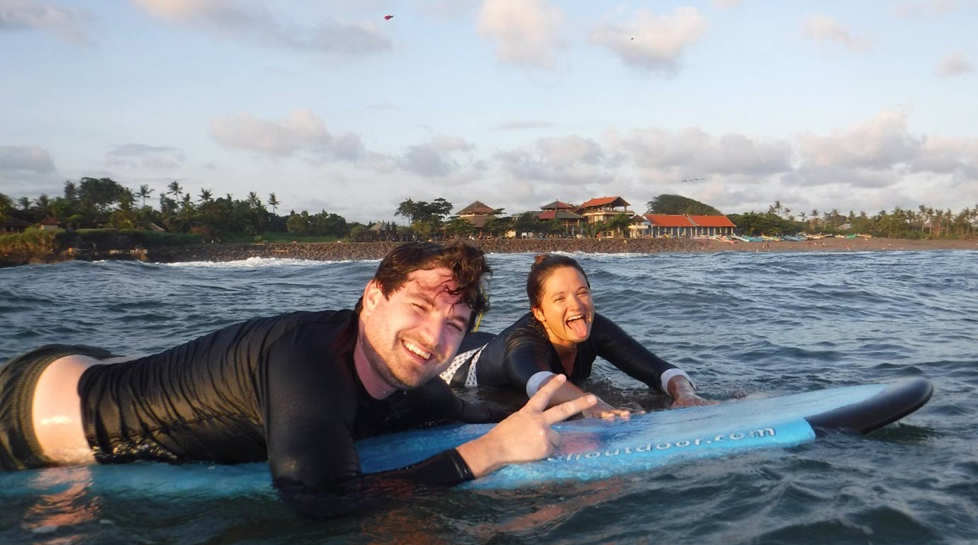 Couples learning to surf in Canggu