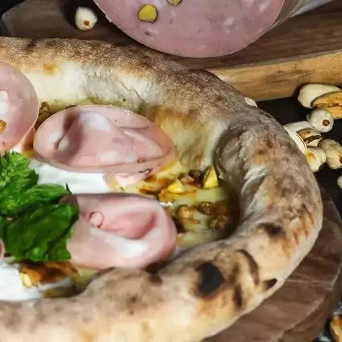 Canggu Fucina Pizzeria - Cucina pizza restaurant food