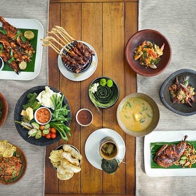 Indonesian traditional dishes at Sawah Terrace