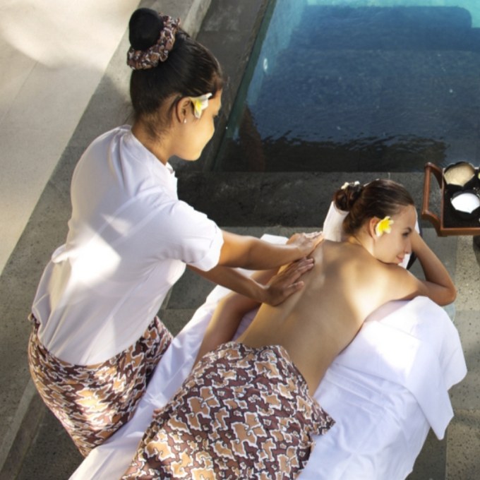 Mandara Spa at Hilton Resort Nusa Dua - a girl in a massage parlor