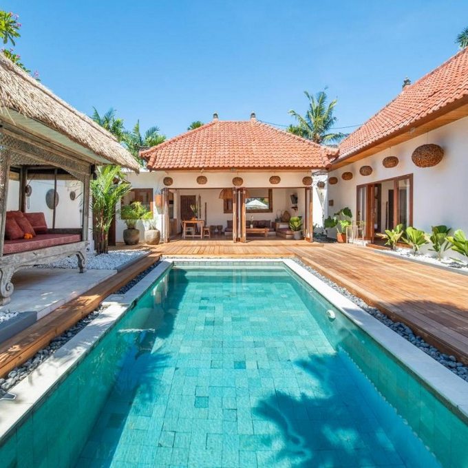 Villa Makasih - pool