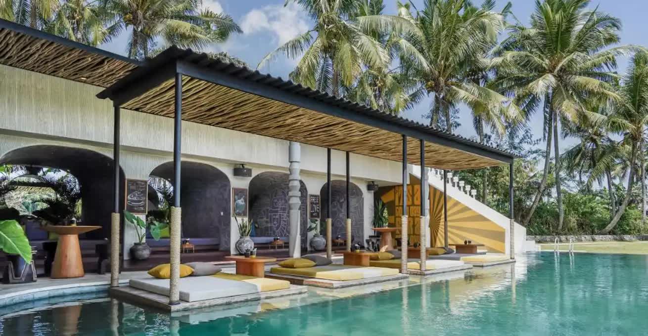 Luxury Soulshine Bali villa - pool view