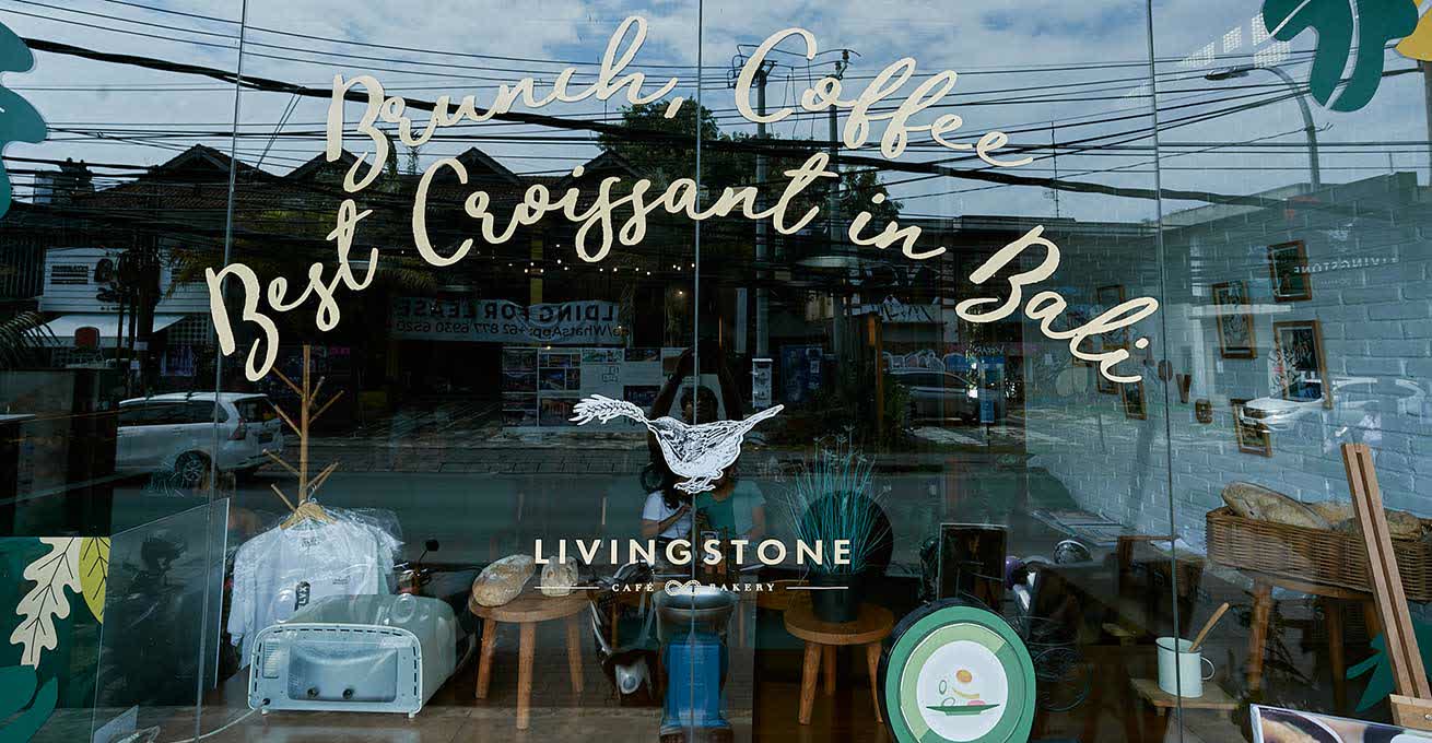 Livingstone cafe - view from the street through the glass