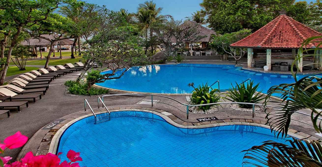 View of the pool and recreation area - SOL by Meliá Benoa Bali
