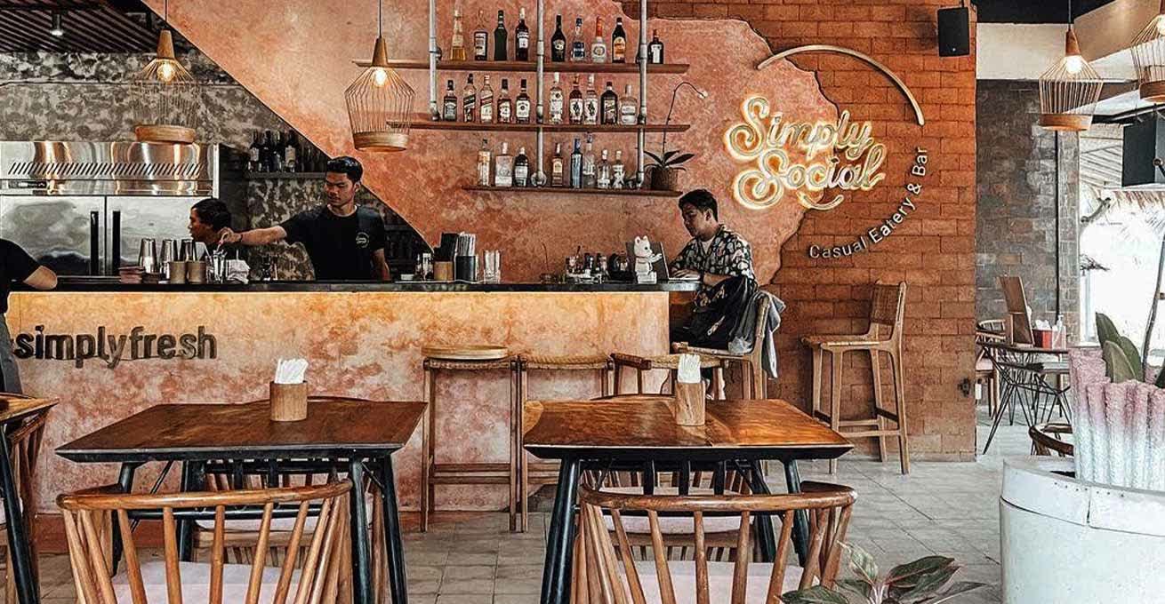 Simply Social Cafe - bar counter and bartender